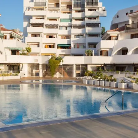 In Avenida Ernesto Sarti 10 Apartamento Costa Adeje (Tenerife)