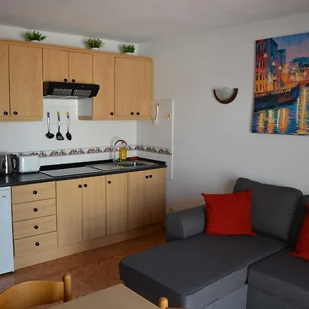 In Avenida Ernesto Sarti 10 Apartman *