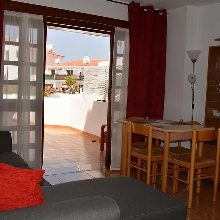 In Avenida Ernesto Sarti 10 Apartman
